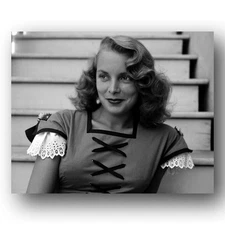 Janet Leigh actress stunning soft smile black & white 8x10 Photo