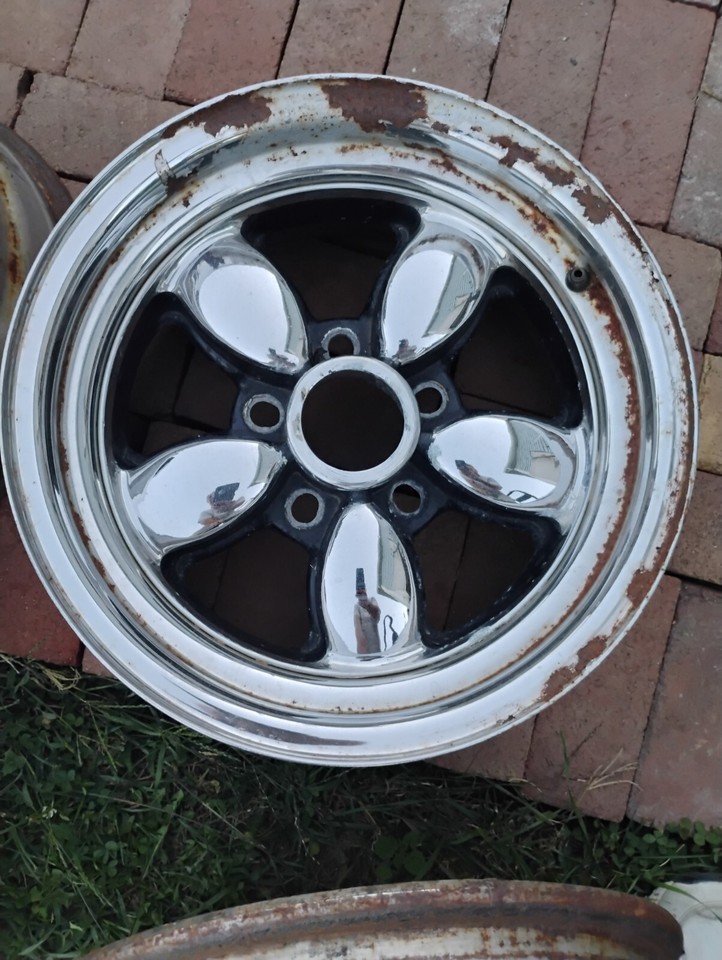 4 American Racing Daisy Coke Bottle 15x7 5 Spoke Wheels 5x4 3/4