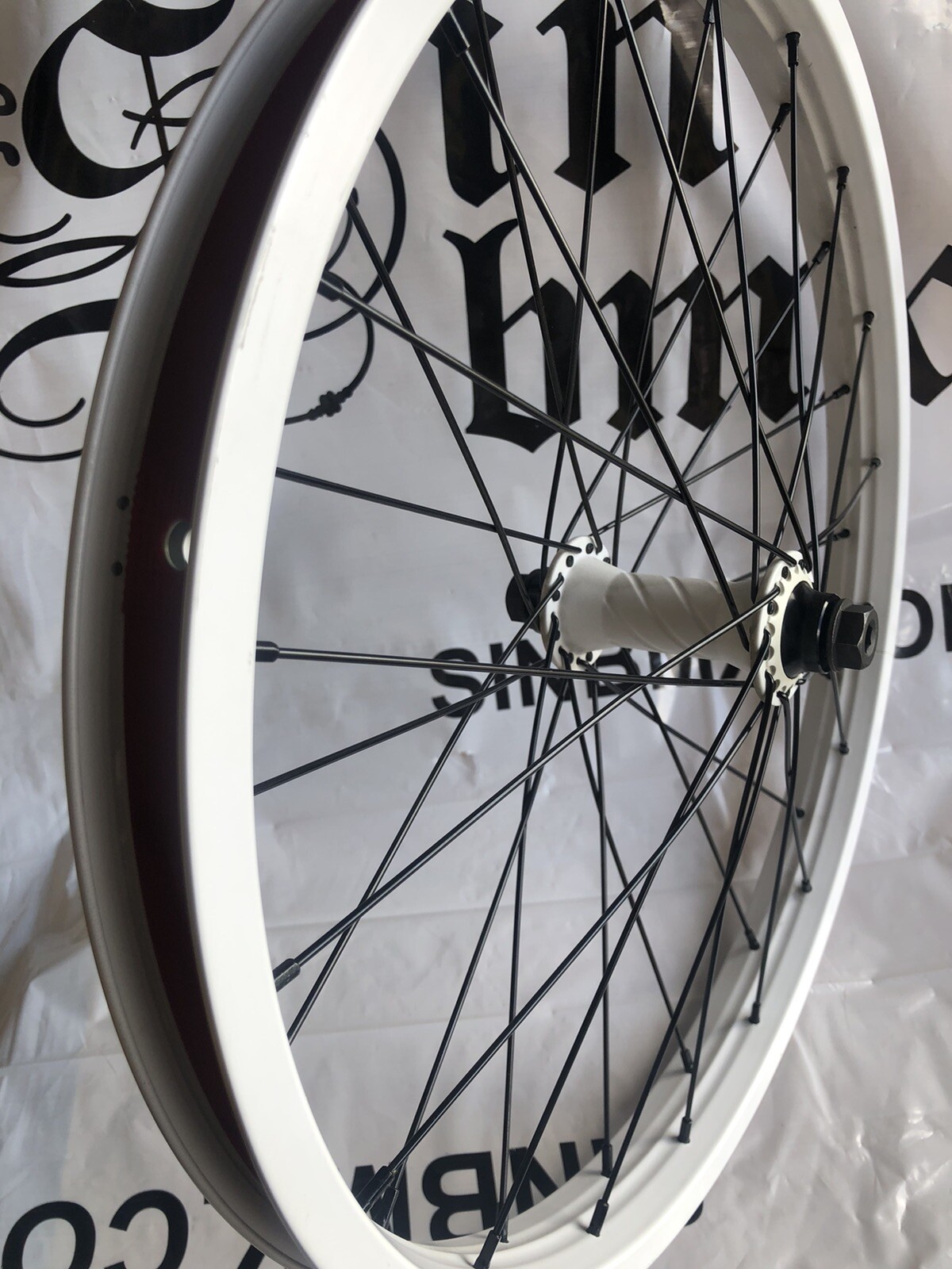 SIN BMX Twist Front Wheel Female Hub Sealed Bearing 1lb15oz RRP£118