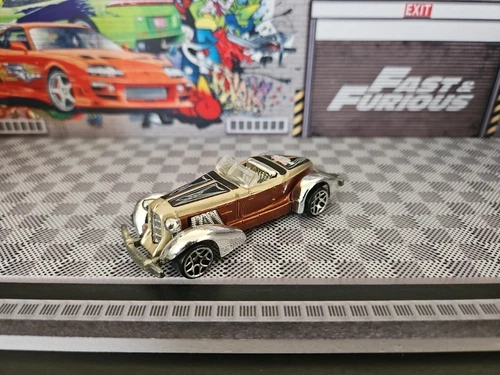 Hot Wheels 2003 Final Run Auburn 852 Car Vintage Metal base Combine postage Mint