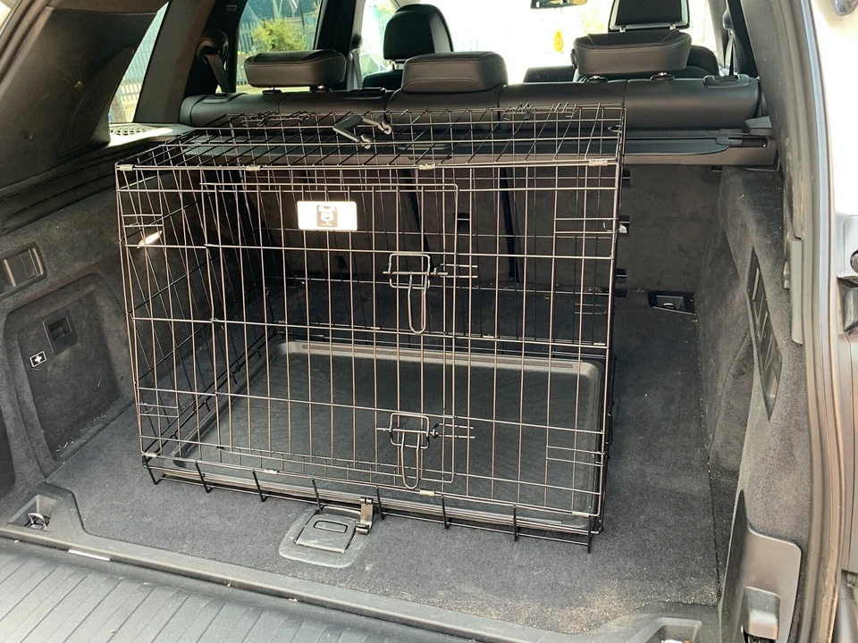 Folding metal 30"sloping car cage for dogs puppy crate training crate - Image 2 of 4