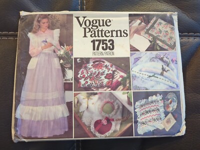 VOGUE PATTERNS # 1753  UNCUT MISSES' APRON AND GIFT ITEMS PILLOWS 48 Pieces