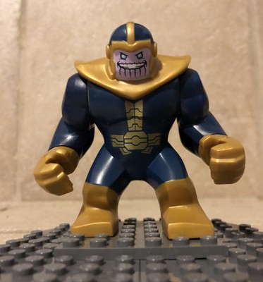 lego thanos no helmet