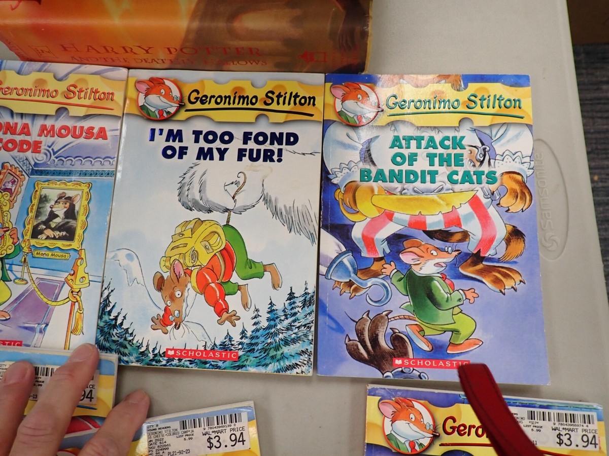 Lot of 8 Geronimo Stilton Scholastic Paperback Books 1,4,8,9,,12