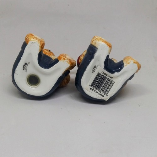 Vintage GKAO Ceramic Sitting Teddy Bears Salt & Pepper Shakers-Hugging-Baby Bear - Picture 5 of 8