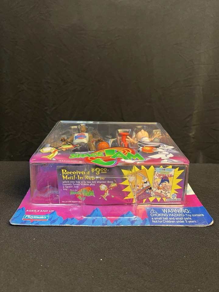 Figura sellada Space Jam Michael Jordan Elmer Fudd Flight School Flinger 1996 Foto 3 de 4