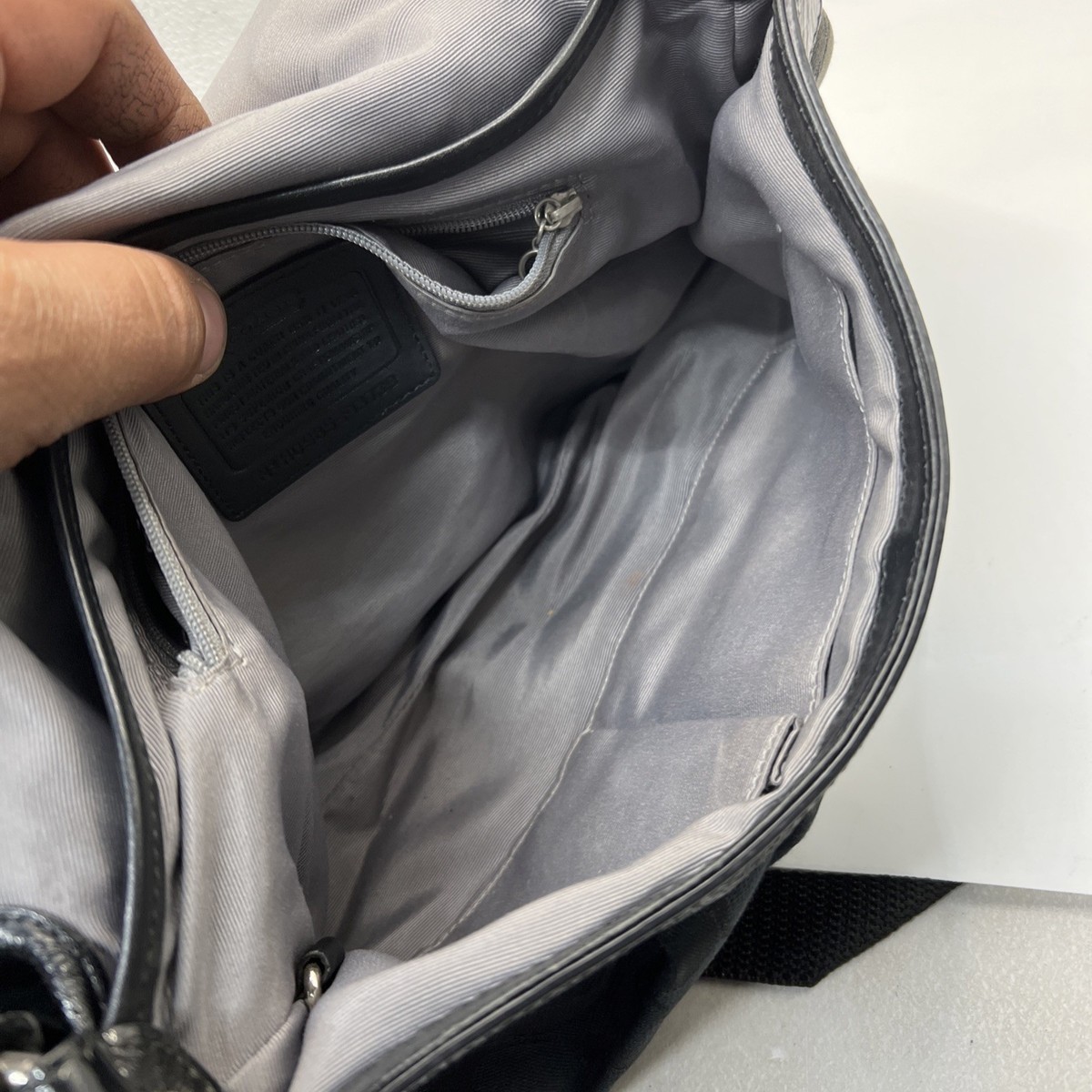 Condition COACH Signature One Shoulder Bag Black F13739 Free