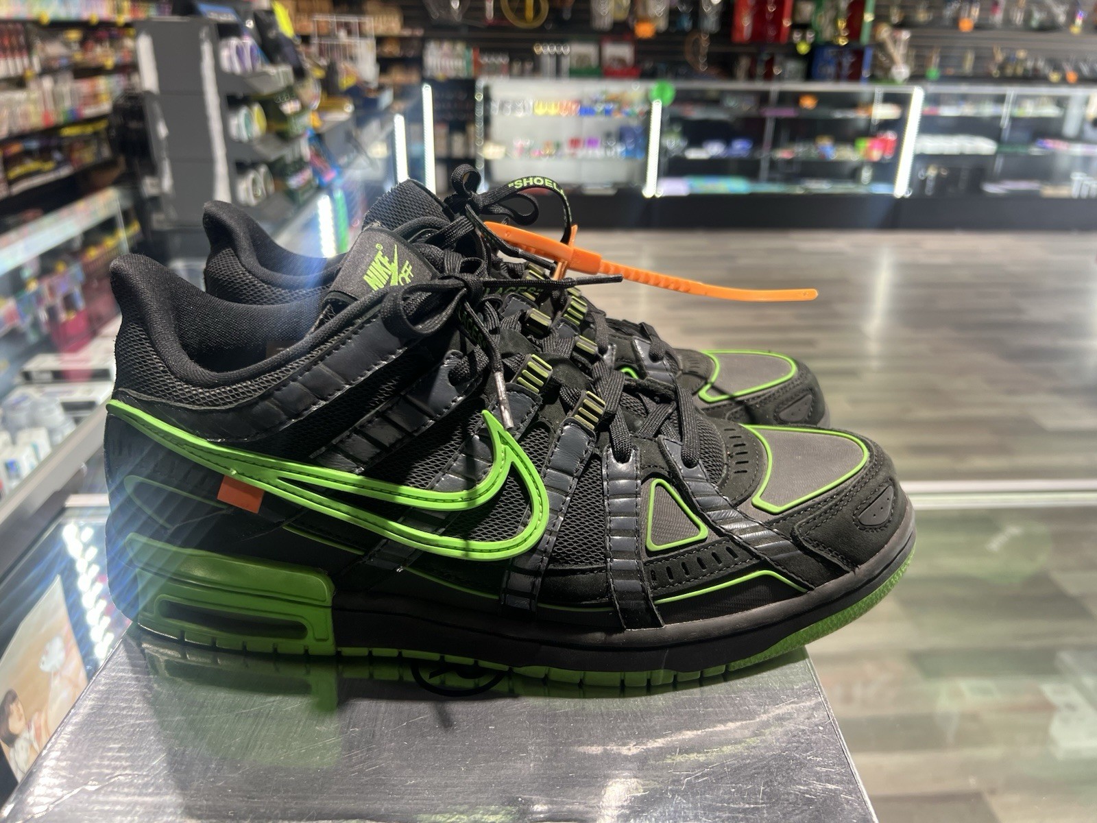 OFF WHITE X NIKE Taglia 11 5 Nike Air Rubber Dunk x Off White Low Green Strike con scatola