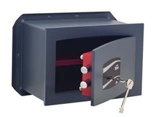 CASSAFORTE CON CHIAVE DOPPIA MAPPA 800  mm.310x150x210h. Kg.8 (801A) 2 catena...