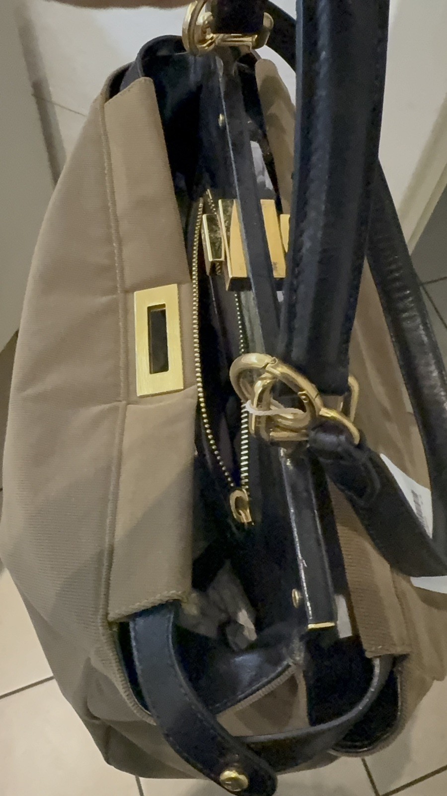 Fendi Peekaboo velvet skin ed. limited Rare image 2