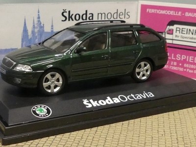 1/43 Abrex Skoda Octavia Kombi grün-metallic A23
