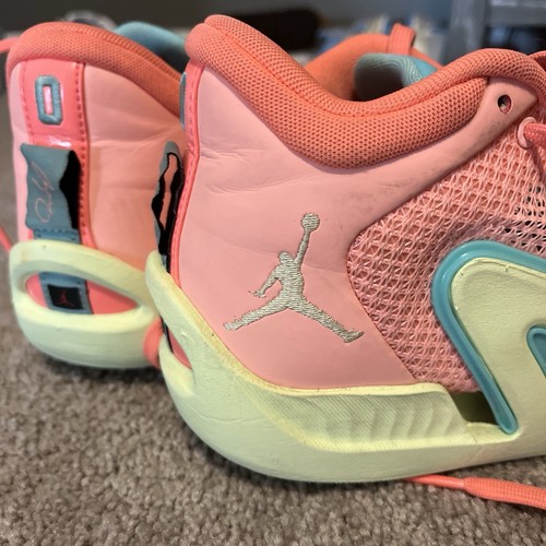 Jayson Tatum Pink Lemondes