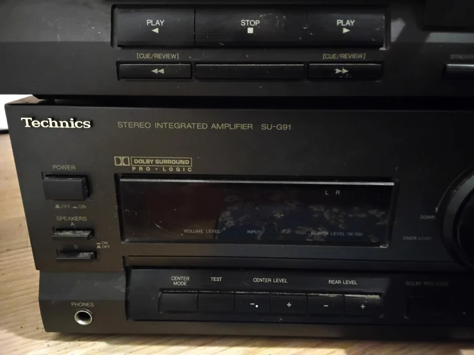 Amplificador Technics/Reproductor de casete doble/y sintetizador de cuarzo sintonizador estéreo Foto 4 de 4