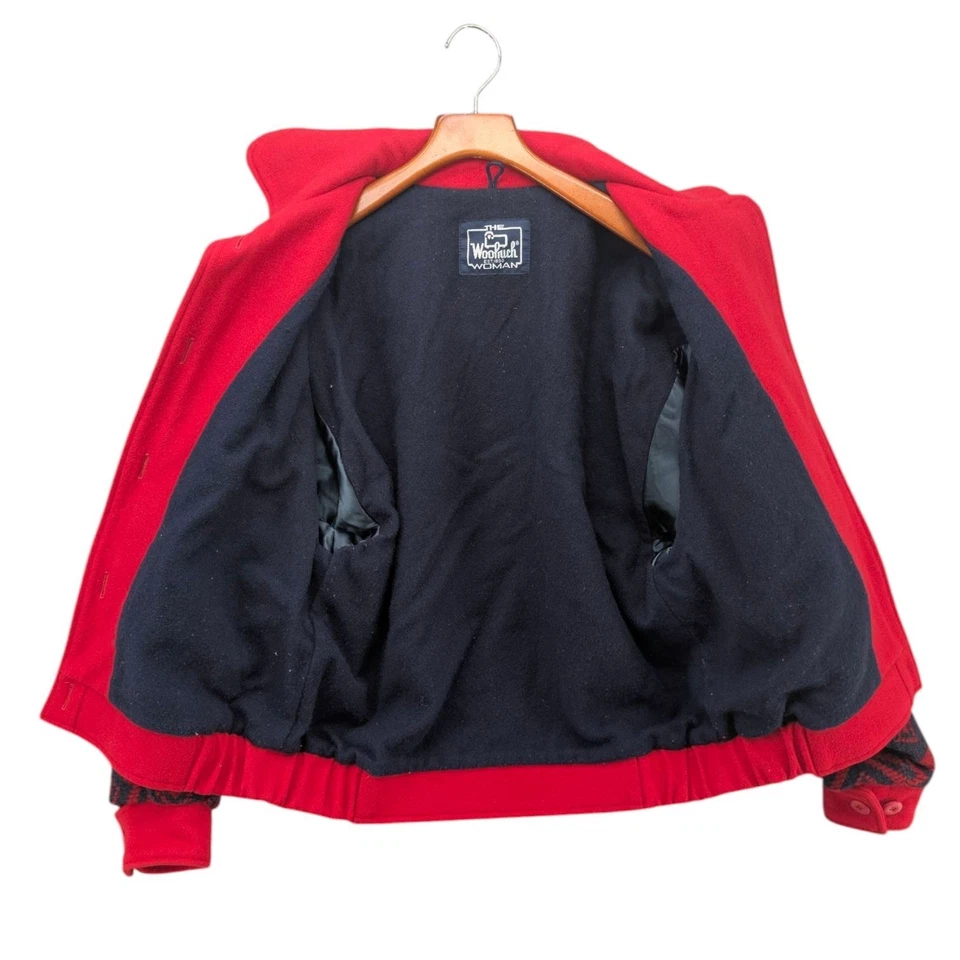 Chaqueta de bombardero de lana Woolrich de colección para mujer roja azul marino Fair Isle botón abrigo delantero talla M Foto 3 de 4