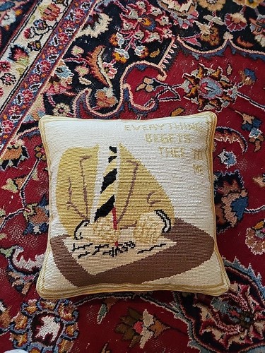 Vtg Tory Burch Needlepoint 100% Wool Throw Pillow Velvet - Picture 2 of 6