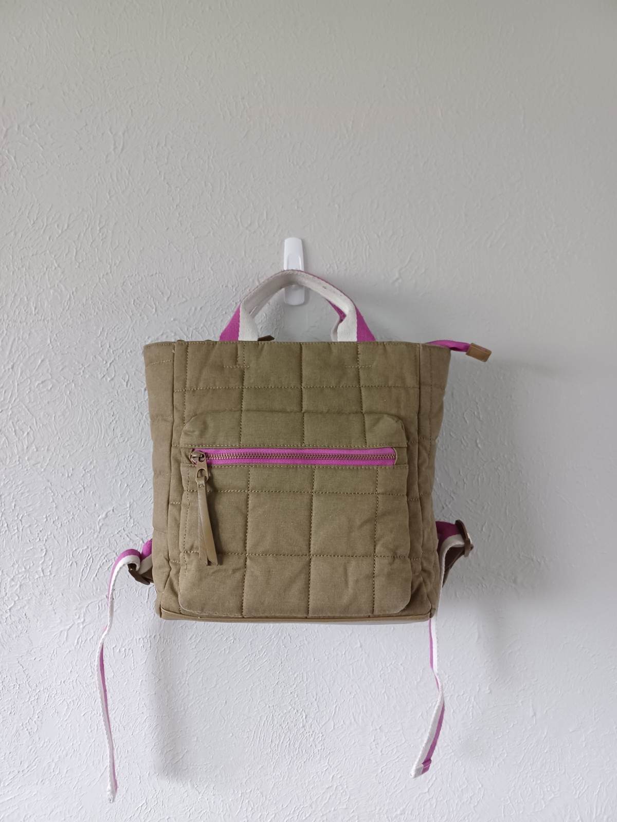Quilted Universal Thread Backpack - image 2