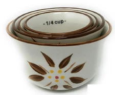 Temp-tations Measuring Cups VIVID BROWN Nestable Nesting Stacking K42700