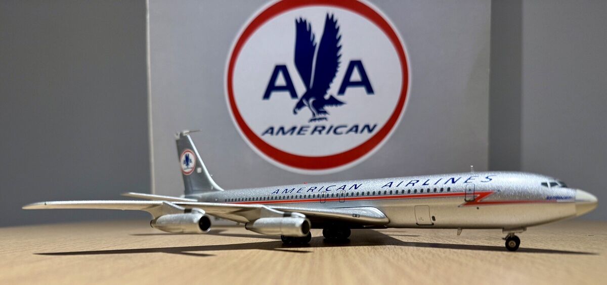 InFlight 200 IF70016 American Airlines Boeing 707-300 InFlight 200 IF70016 American Airlines Boeing 707-300