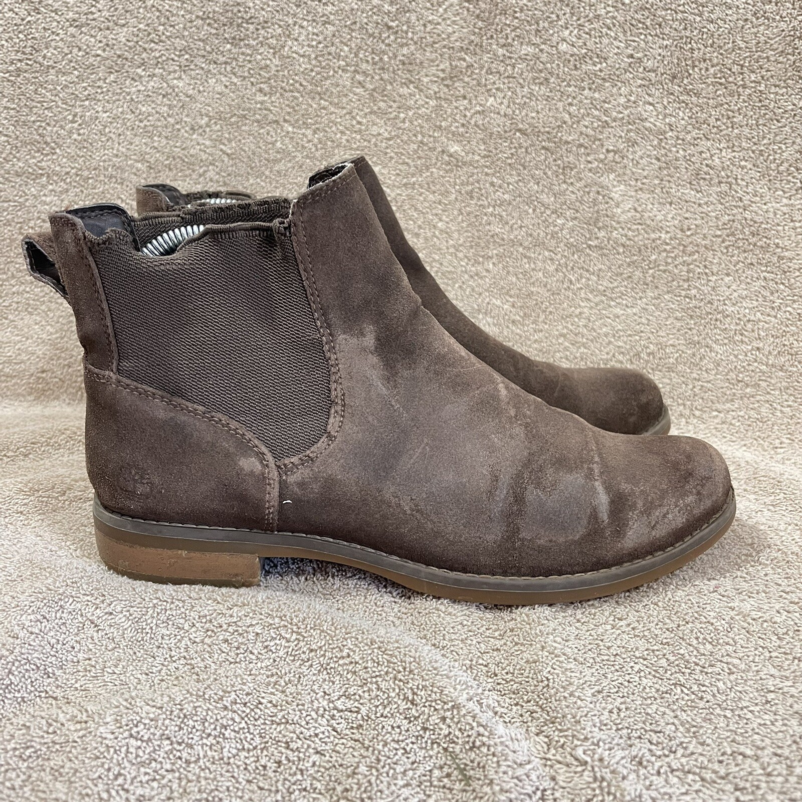 Magby Chelsea Ankle Boots Size 