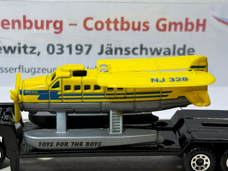 MATCHBOX CY FORD AEROMAX "FLUGPLATZ COTTBUS-DREWITZ" GERMAN PROMOTIONAL SET RARE - Image 4 of 4