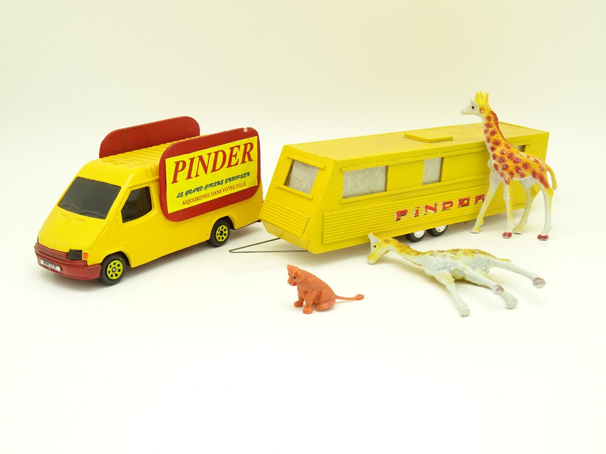 SET LKW und Anhänger Bar Creperie Circus Pinder