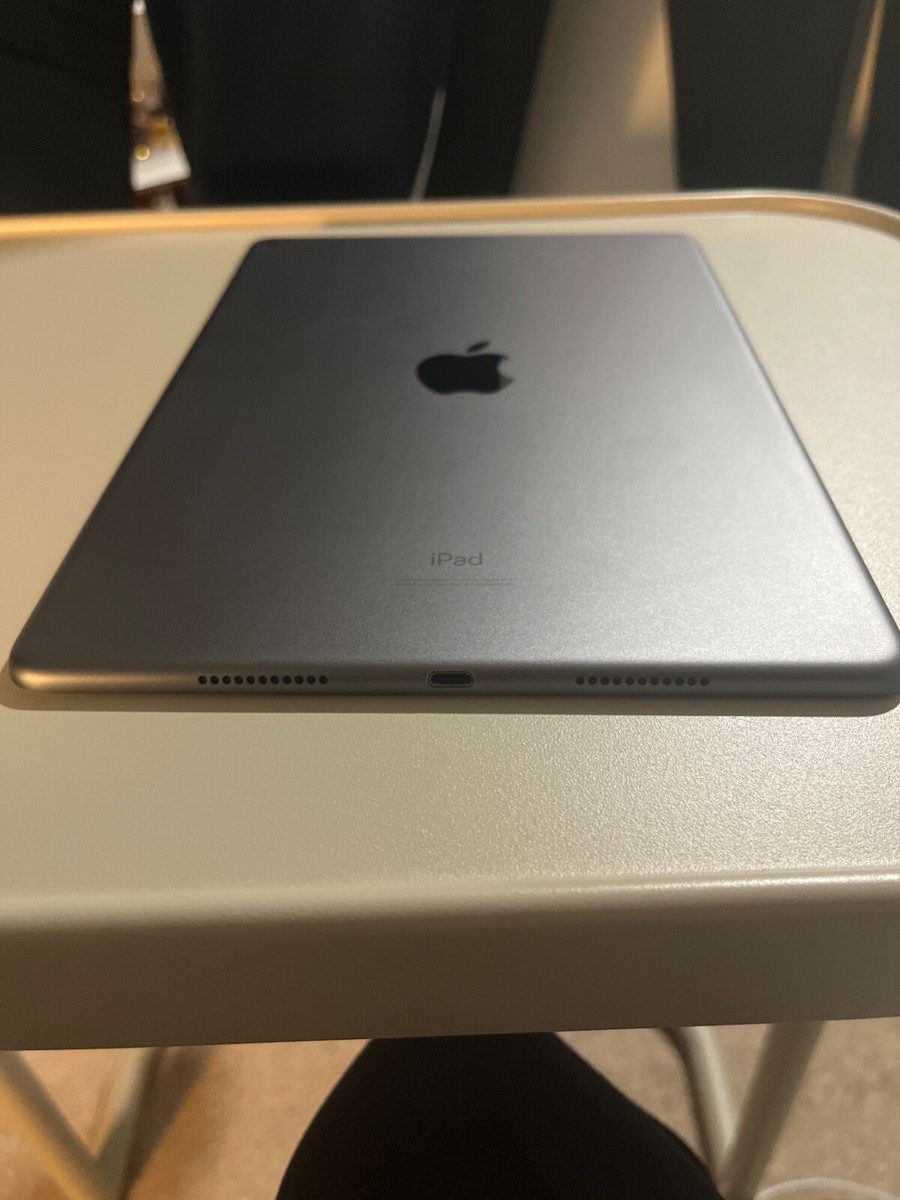Apple iPad Air (10.5-inch, 64GB) - Space Gray (3rd Generation) and