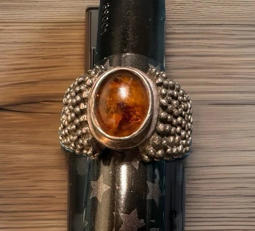 Beautiful Vintage SILPADA .925 STERLING SILVER AND AMBER Stone RING Size 7.5