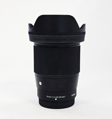 #SIGMA 16mm F/1.4 DC DN Contemporary for Fujifilm X mount (S/N 56386194)
