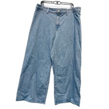 Universal Thread Women's Light Wash High Rise Wide Leg Ankle Jeans Size 17
