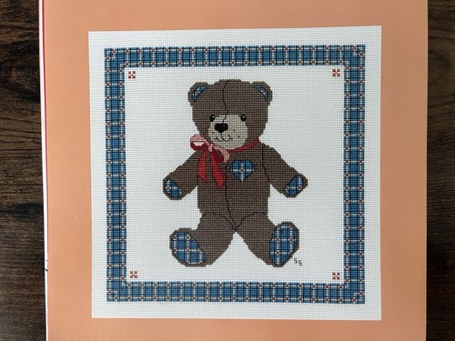 Hallmark Cross-Stitch Calendar 1989 - 12 Patterns - Picture 6 of 13