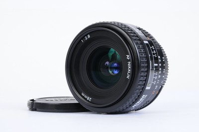 Nikon AF Nikkor 28mm 1: 2.8 (Neuwertig!) FOTO JESCHNER An & Verkauf KASSEL