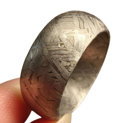 Muonionalusta meteorite ring Meteor Wedding Ring size:8 ,width 10mm