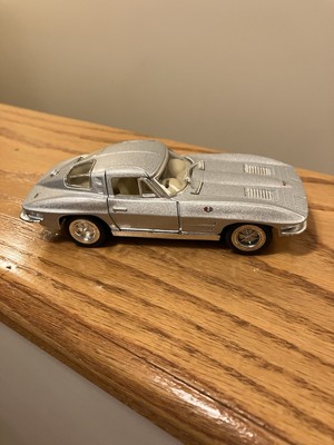 1963 Die Cast Corvette Sting Ray 1/36