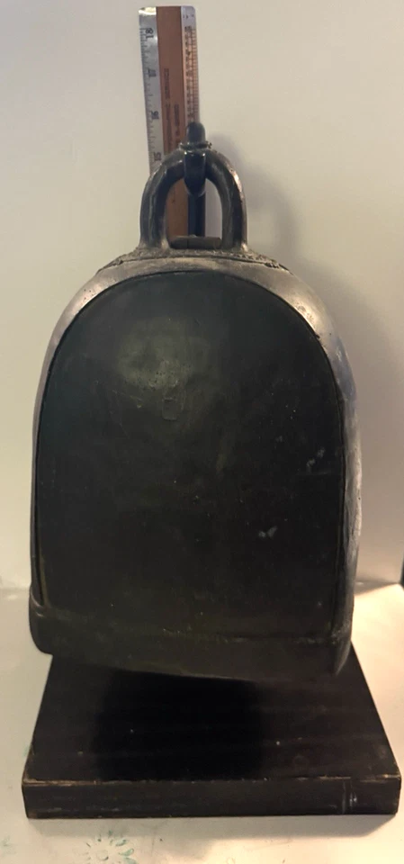 Antigua campana de elefante de bronce grande oración del sudeste asiático con exhibición muy genial Foto 4 de 4