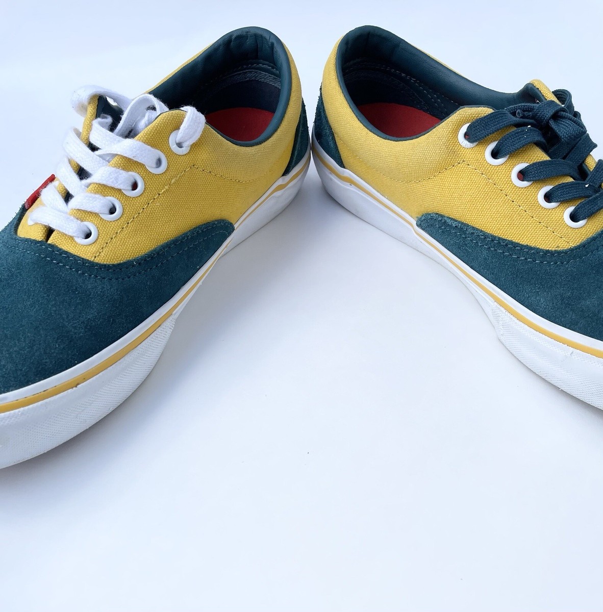 Vans Men display picture 1