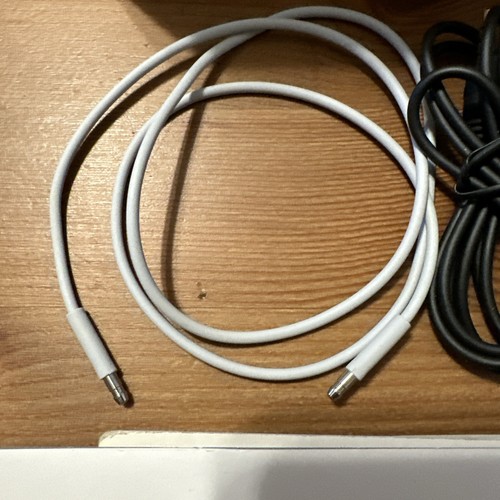 Oticon Connectline Bluetooth Streamer Pro For Hearing Aid - White - +Accessories - Picture 3 of 9
