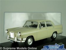 SIAM DI TELLA 1500 MODEL CAR 1960 GREY RILEY 4 72 1:43 SCALE IXO + CASE TWO K8