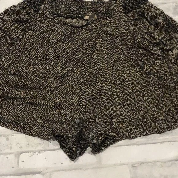 Ecote stretchy shorts - Image 3 of 4