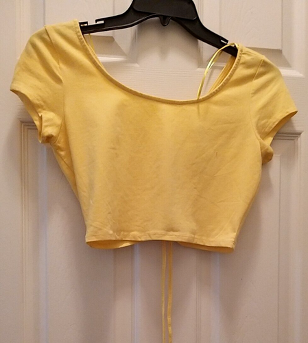 Women's Scoop Neck Short Sleeve Tie Crop Top by Ambiance Apparel M - Picture 2 of 5