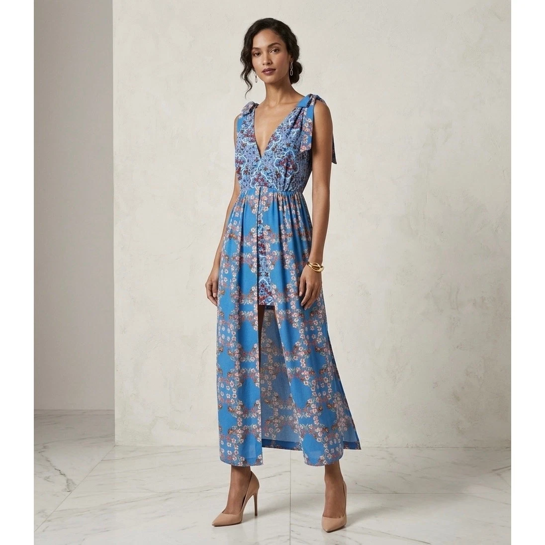 turquoise dresses for women Women's Green Maxi Dress Blue / M Promise Of Love Tulle simple with details high slit add a Shoe US Size:8.5