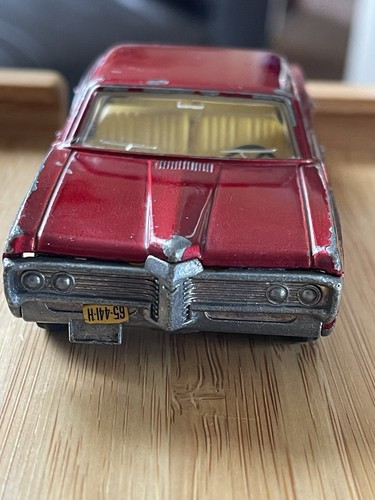 DINKY TOYS PONTIAC PARISIENNE, 173, c1969.Un-boxed finished in red - Picture 4 of 17
