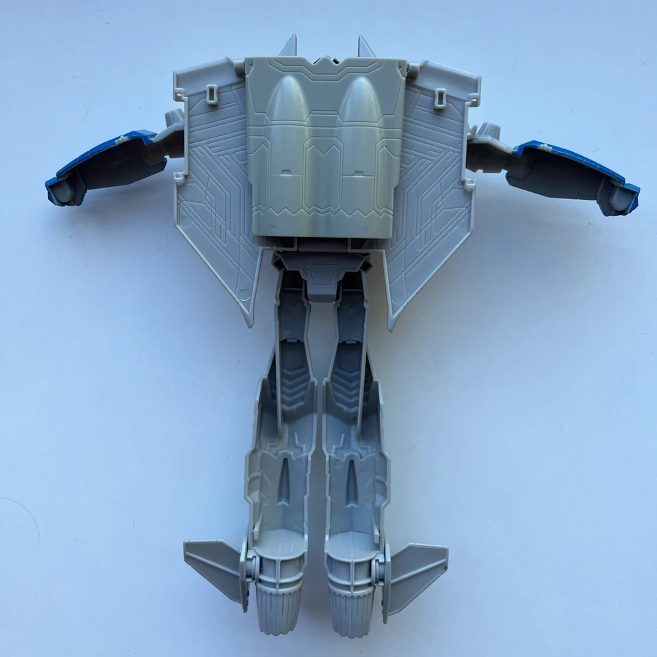 STARSCREAM Transformer toy Hasbro Titan Changers Action Figure 2019 30cm 10.5" - Image 3 of 4