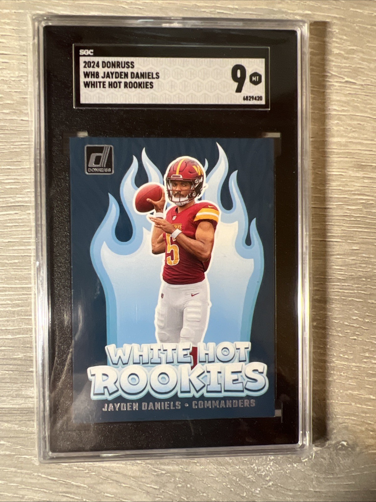 2024 PANINI DONRUSS WHITE HOT ROOKIES #WH8 JAYDEN DANIELS PSA 9
