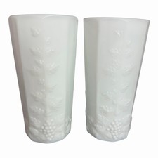 Vintage Westmoreland Paneled Grape Vine Milk ...