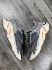 Preços baixos em Yeezy Boost 700 Magnet | eBay Preços baixos em Yeezy Boost 700 Magnet | eBay