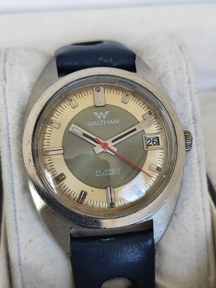 Waltham vintage automatic watch for men all steel case rally strap two tone dial - Image 3 of 4