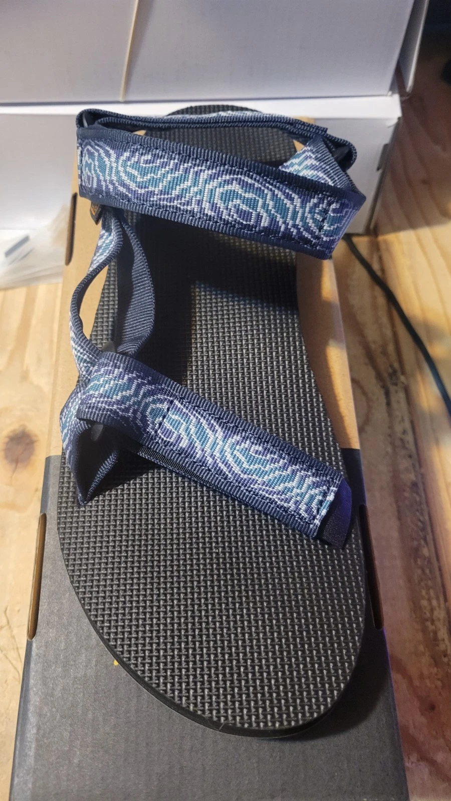 Teva Men's Original Universal, Topo Navy , 11 M US
Opens in a new window or tab