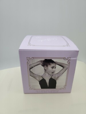 ARI by Ariana Grande 3.4 oz / 100 ml EDP Women Perfume Spray new blemished box 