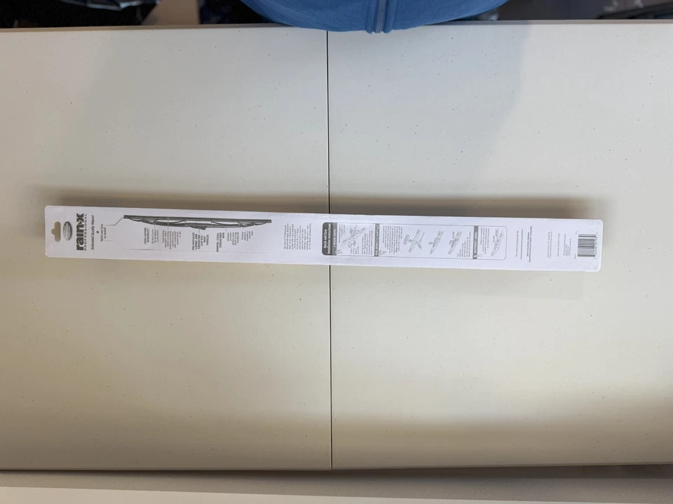 Limpiaparabrisas Rain-X RX30124 24" Latitude repelente al agua - todo tipo de clima Foto 3 de 4