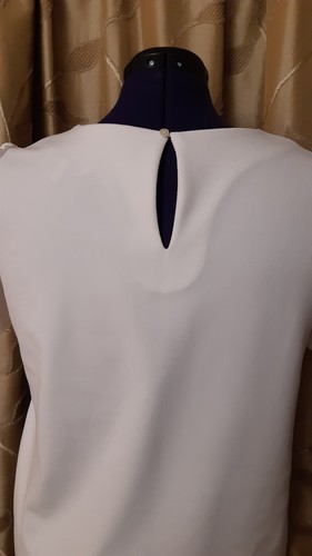 NEXT - Lovely pre-owned Ladies Blouse in size 18P - Gorgeous -Good condition - Picture 7 of 13